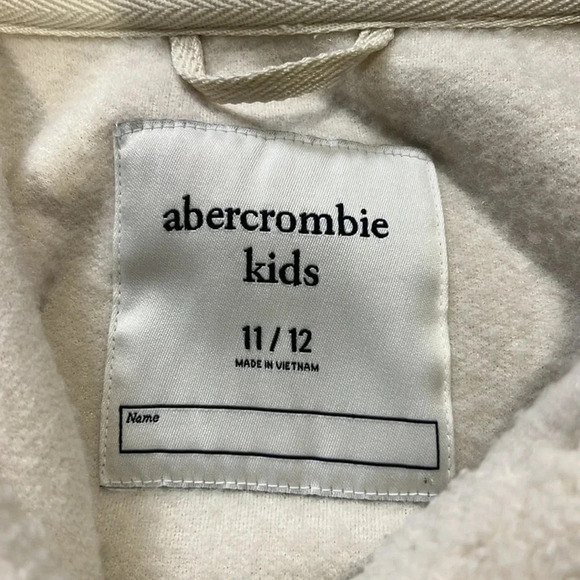 Abercrombie Kids Cream Teddy button up jacket size 11/12 - Picture 8 of 9